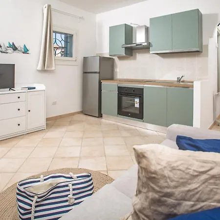 דירה Toro Flat Iii 15' Palau, Private Garden & Free Parking