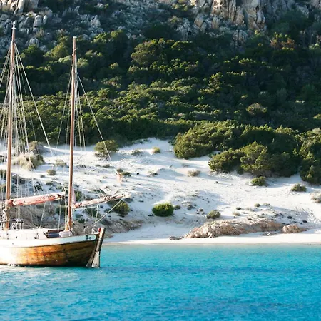 Toro Iii - 4 Guests - 30'porto Cervo