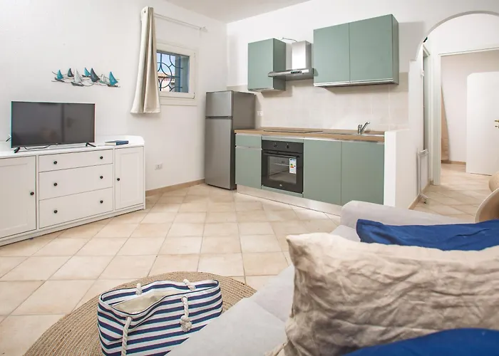 Apartman Toro Flat Iii 15' Palau, Private Garden & Free Parking